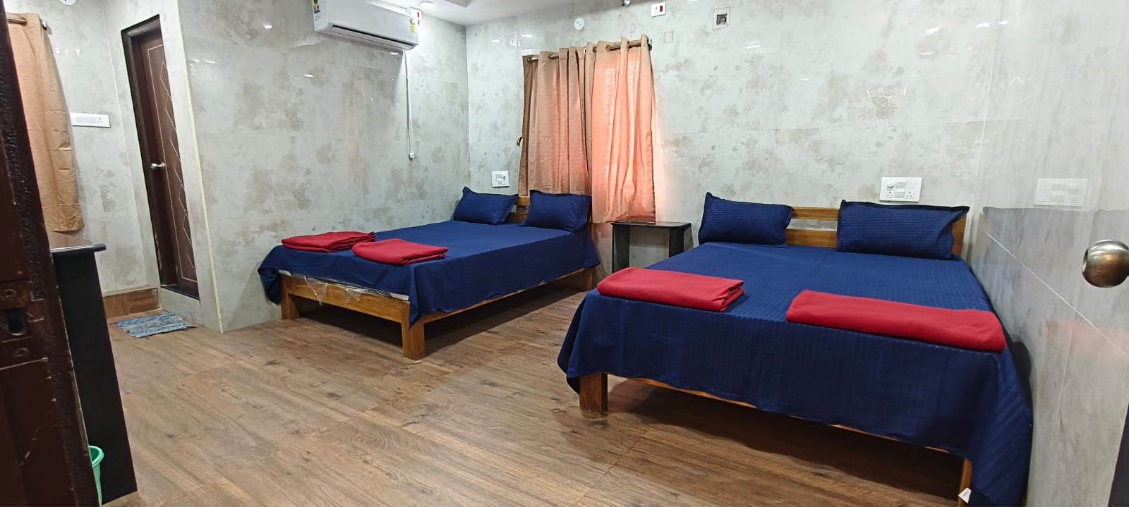 2 BED